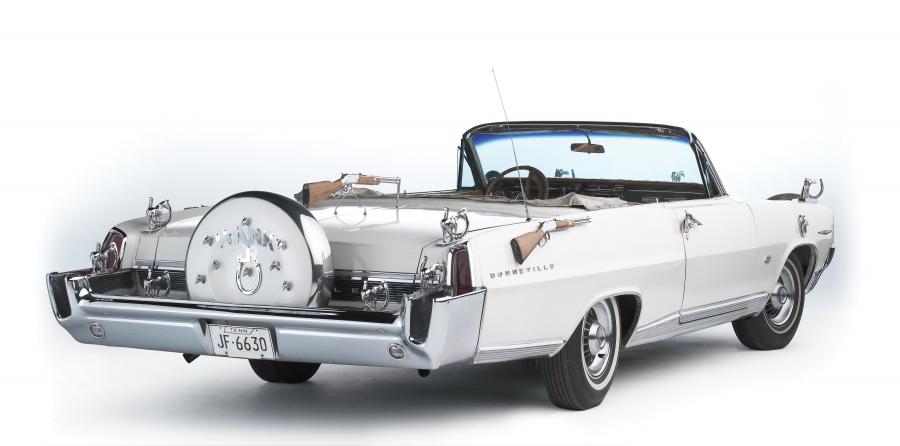  Pontiac Bonneville Hank Williams Jr Custom Convertible 1964 года  (фото 24 из 24)